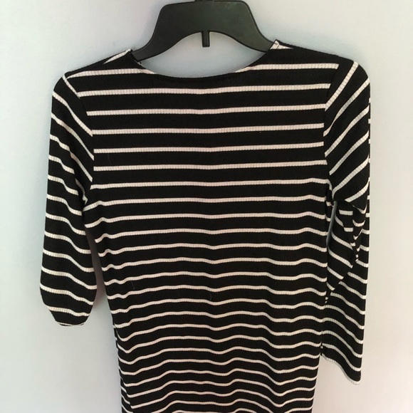 Black & white long sleeved dress - Picture 2 of 2